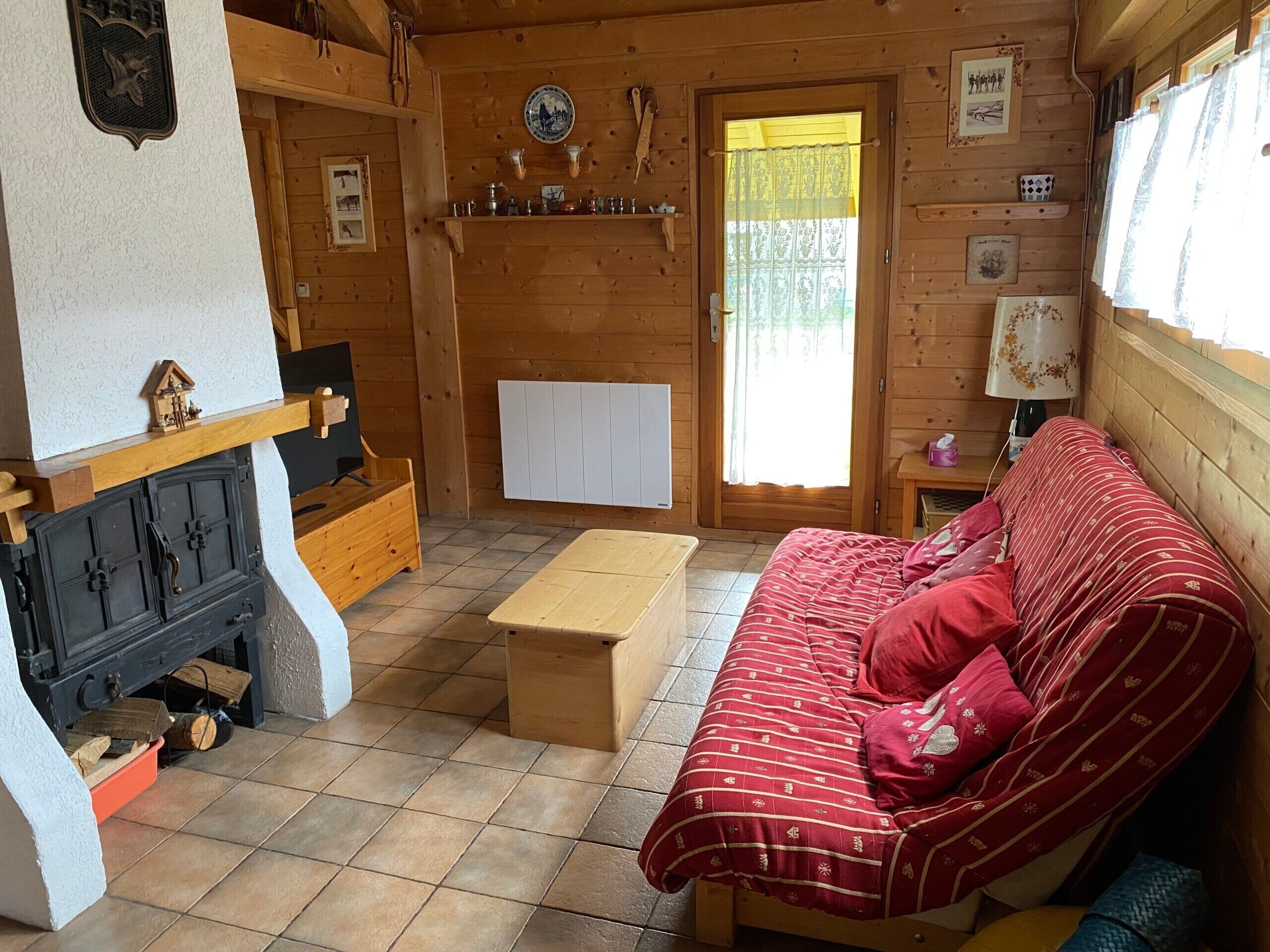 Télévision, table de tennis de table