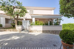 Exterior - Orchidea- 3 bedroom villa with private terrace (Massa Lubrense)