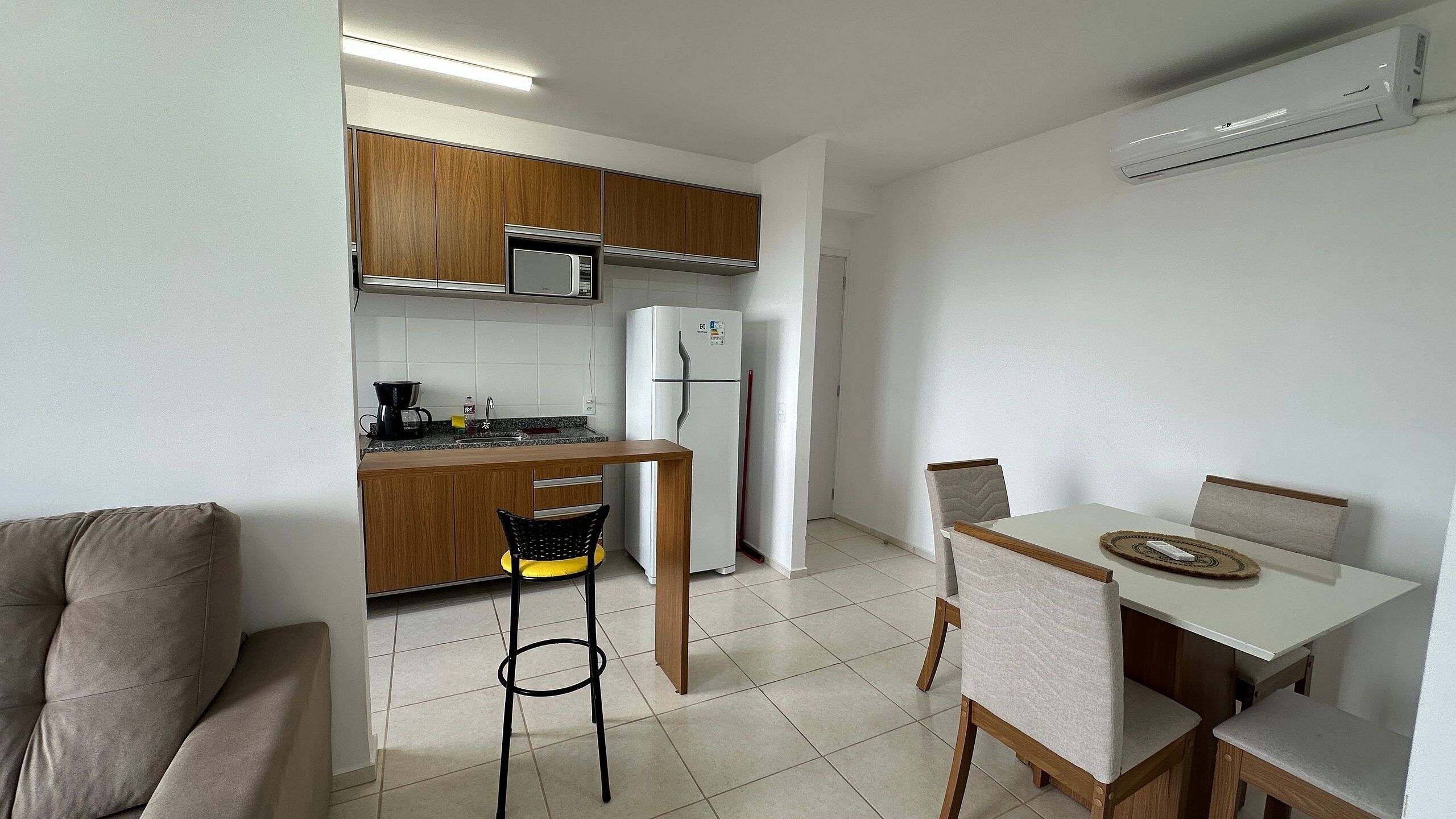 Apartment | Dining