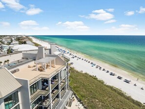 On the beach - Gulf Front Rental- Costa Blanca Penthouse Suite 400 (Santa Rosa Beach)