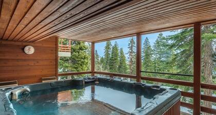 Slope-Side Luxury Villa at Eagle Lodge | Ski-In/Ski-Out