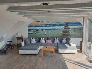 Smart TV, books - Dream terrace at the Waren marina (Waren (Müritz))