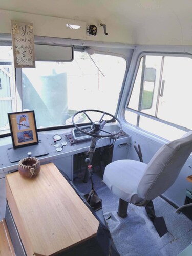 Vintage Bedford Bus Farm Glamping Under the Stars