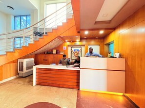 Lobby - Hotel D K Puri New Marine Drive Rd (Puri)