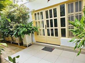 Exterior detail - Adorable 2-bedroom apartment in peaceful Kigali neighborhood! (Kigali)