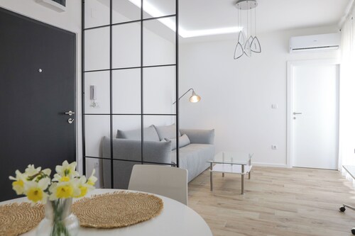 Belgrade’s finest two-bedroom apartment - Free garage spot included