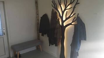 House, 6 Bedrooms, Balcony, Garden View | Interior