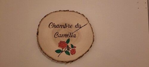 Chambre d’hôtes « Le Camélia » avec piscine partagée et Wi-Fi