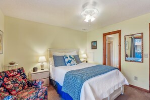 Group,Primary Bedroom, - New for 2026!  Semi OF Townhouse in Kitty Hawk (Kitty Hawk)