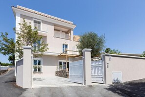 Exterior - Gardenia- 03 bedroom villa with private Jacuzzi (Massa Lubrense)