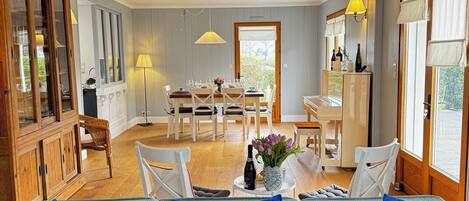 Smart-tv en een open haard