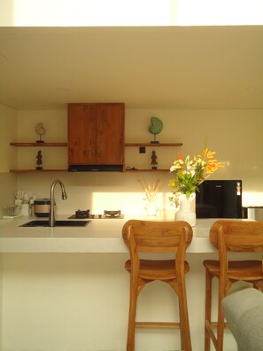 Fridge, microwave, oven, stovetop - Sare Studio Bali - Berawa Mezzanine Style Apartment with 1BR & Private Pool (Badung)