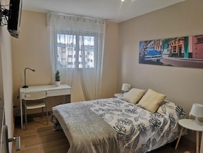 Luokittelematon kuva, 2 kautta 30, painike