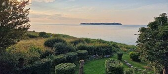 Waterfront holiday for multiple generations