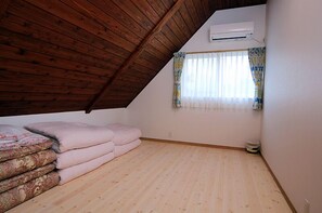 Room - Kawaguchiko Cottage Superba Vista (Fujikawaguchiko)