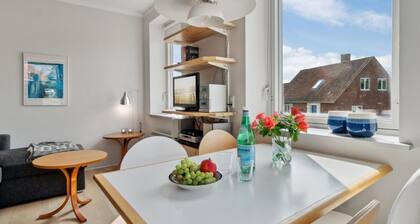 "Kamile" - 400m from the sea by Interhome