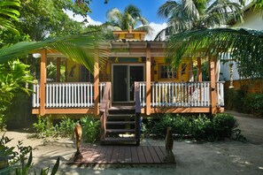 Exterior - Encanto Caribe Beach Cottage by Island House Vacation Rentals (West bay)