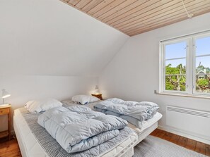 4 bedrooms, Internet - "Siegfried" - 100m from the sea by Interhome (Gudhjem)