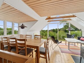 Dining - "Siegfried" - 100m from the sea by Interhome (Gudhjem)