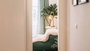 Appartement, balcon | Intérieur