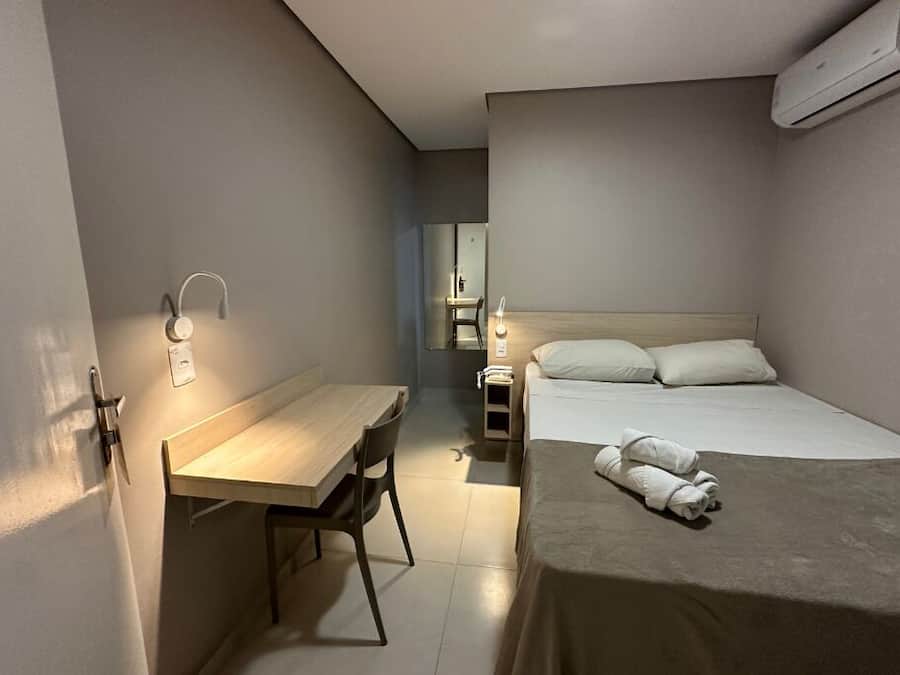 Economy Single Room | Desk, laptop workspace, free WiFi