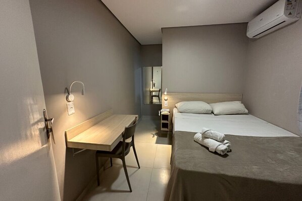 Economy Single Room - Smart Hotel Aeroporto (Brasília)