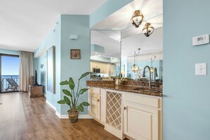 Fridge, microwave, oven, stovetop - Unit 0702E a beautiful 2 bedroom and 2 bath unit (ORANGE BEACH)