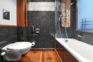 Hair dryer, towels, soap, shampoo - HS Moondance from Luxor( Sat-Wed),or Aswan (Wed-Sat) (Luxor)