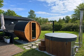 Outdoor spabad