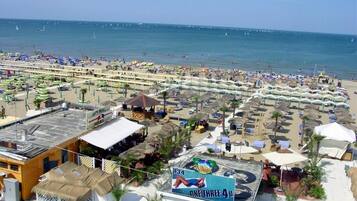Am Strand, Strandbar