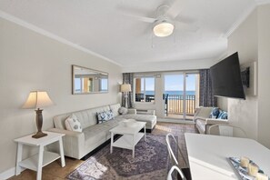TV - New / Oceanfront Beach Condo, Pool, Gym, Fishing (Virginia Beach)