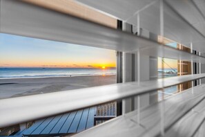 Interior - New / Oceanfront Beach Condo, Pool, Gym, Fishing (Virginia Beach)