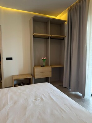 Fer et planche à repasser, Wi-Fi, draps fournis