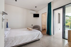 Fer et planche à repasser, Wi-Fi, draps fournis
