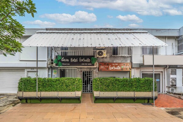 Standard Single Room, City View | Exterior - Hotel California Blue (Manizales)