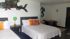 1 bedroom, iron/ironing board, travel cot, free WiFi - Newly Listed Beachfront Open-Concept Accommodation with Beautiful Views! (Steventon)