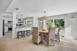 Dining - C-View Florida: Canal Front Home w/ Dock! (Anna Maria)