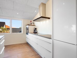 Fridge, dishwasher, cookware/dishes/utensils - "Edy" - 75m from the sea by Interhome (Læsø)