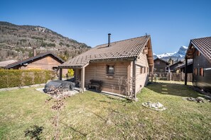 Exterior - Chalet “6p Premium - Zibeline” with Mountain View, Private Terrace, and Wi-Fi (Verchaix)