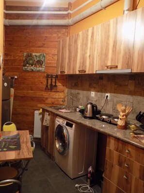 Private kitchen - City Guli Hostel (tbilisi)