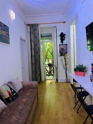 Living area - City Guli Hostel (tbilisi)