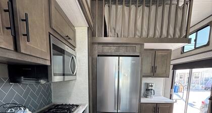 Cozy 1-bedroom & 3-bedroom loft in fantastic Key Largo with Marina