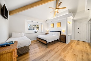 3 chambres, fer et planche à repasser, Wi-Fi gratuit, draps fournis