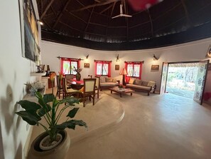 Interior - Mama House in Baobab Village Watamu (Watamu)