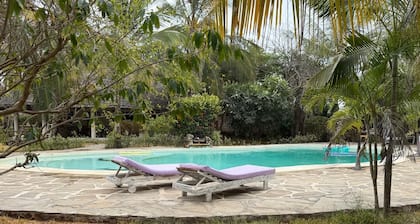 Mama House in Baobab Village Watamu