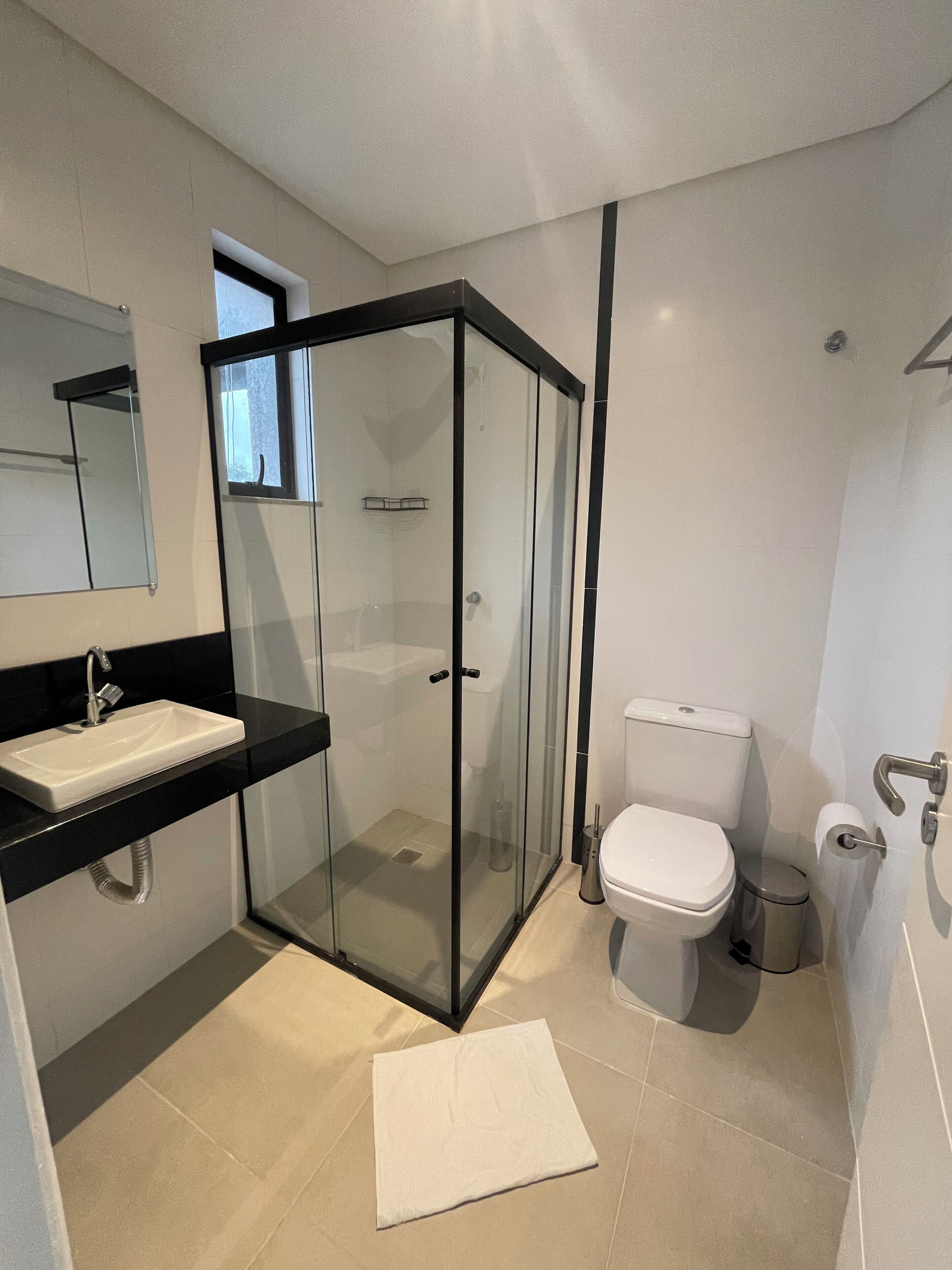 Suite | Bathroom