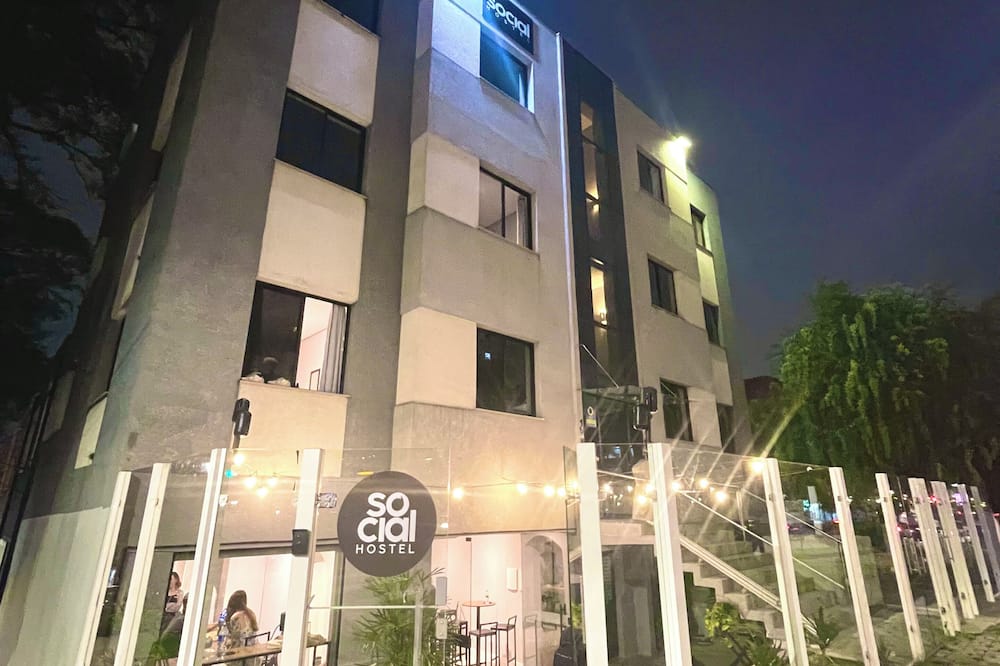 Social Hostel