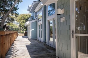 Exterior detail - Ocean Glen 12, Almost Oceanfront 3BR 2.5BA Condo at Pine Knoll Shores! (Pine Knoll Shores)