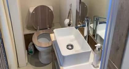 Little Rissington - Pet Ok - Parking - Sleeps 2