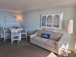 TV - Carolina Winds Resort 805 (Myrtle Beach)